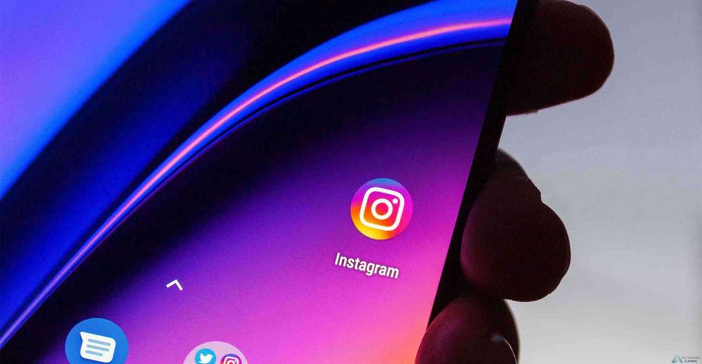 Não é só o Android 10. O Instagram está a testar um modo de interface do utilizador escuro 21