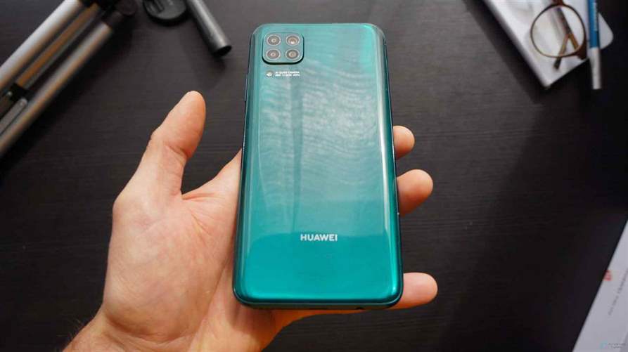 Análise HuaweiP40 Lite - A vida sem os serviços da Google é boa 13