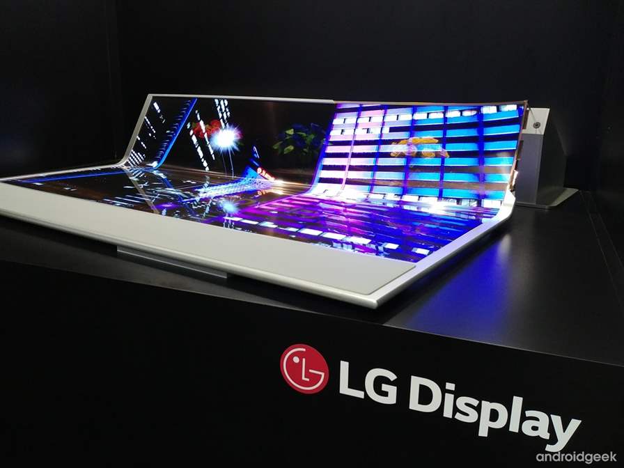 Samsung diz que não vai comprar painéis LG OLED, porque QLED é melhor 13
