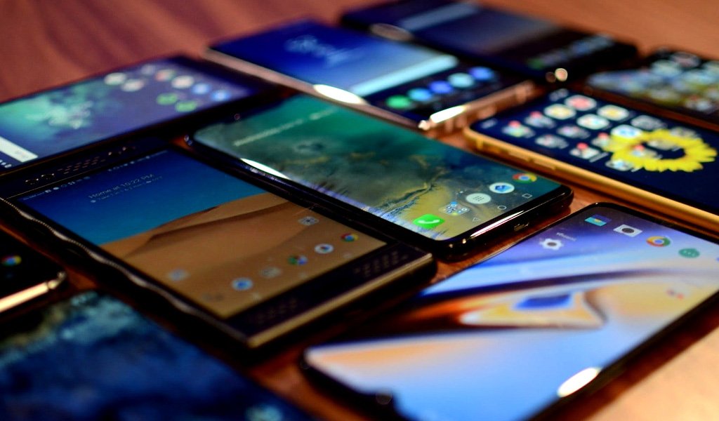 ‎Escassez de semicondutores leva a uma redução de 6% no mercado global de smartphones‎ 8