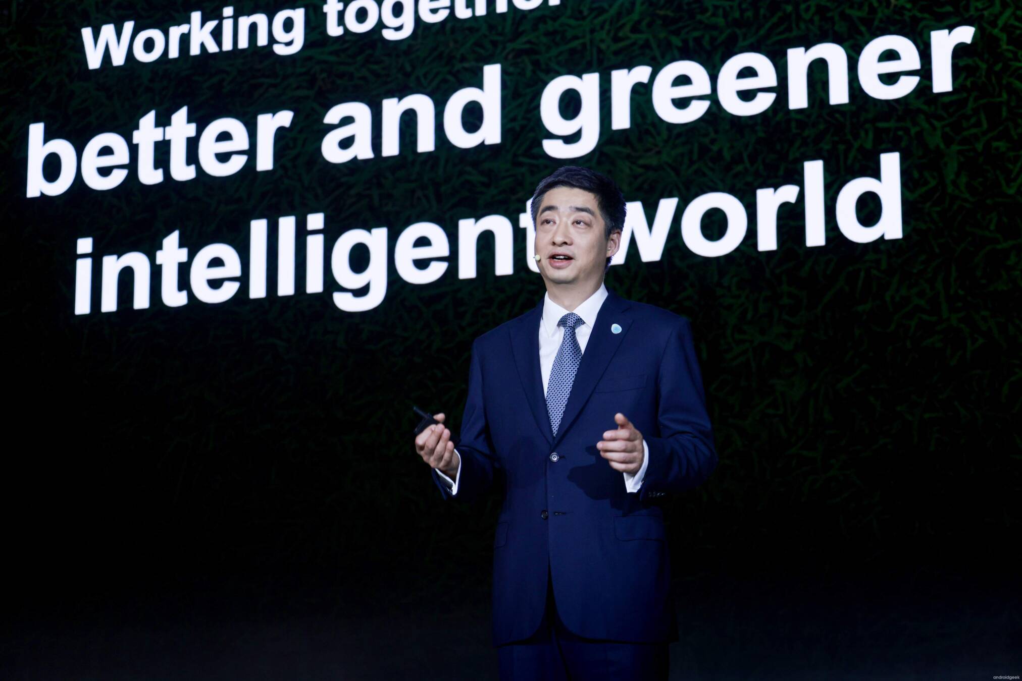 Honor cada vez mais forte na China, e Huawei mais longe do topo 1