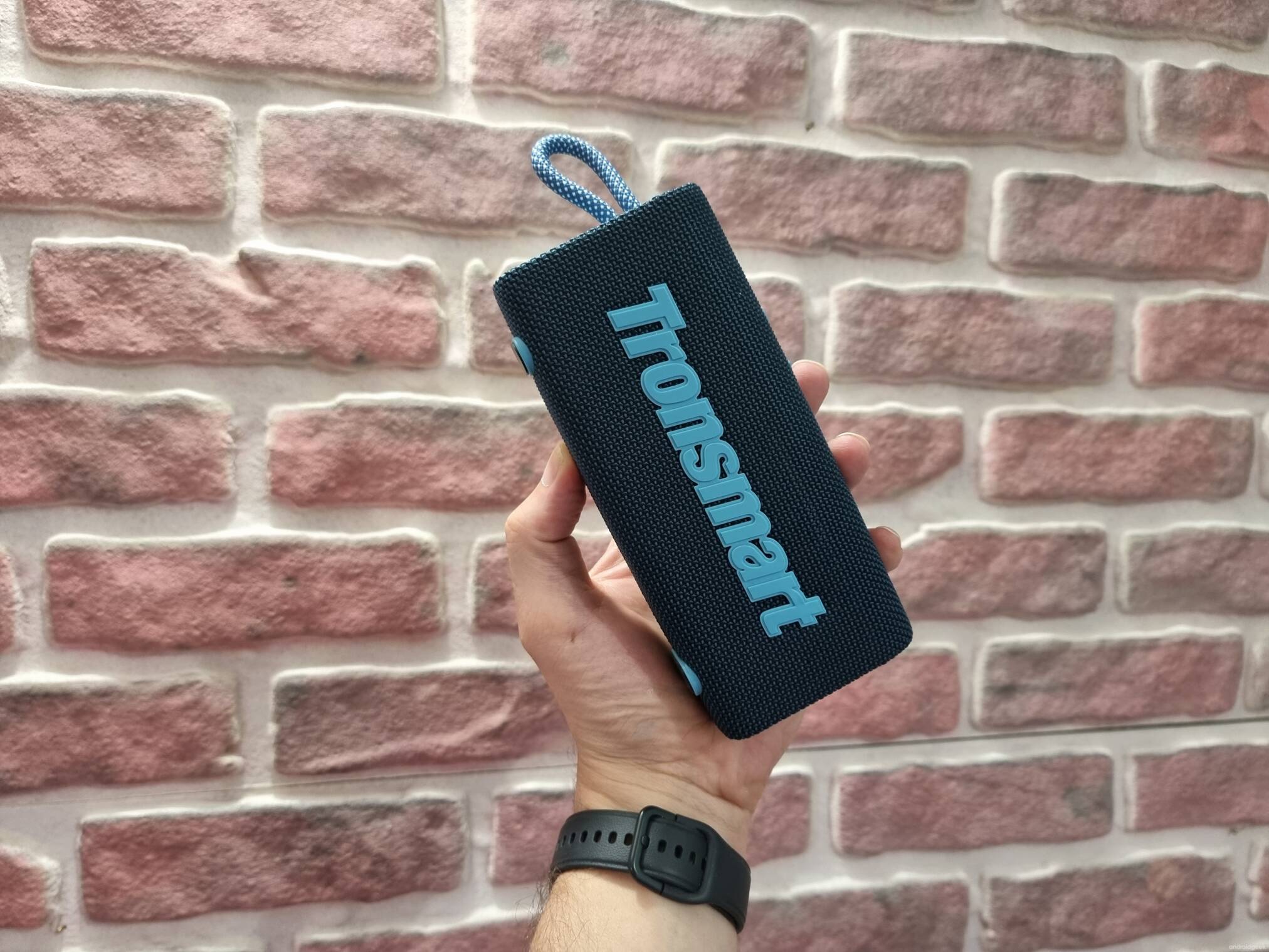 Análise Tronsmart Trip. Uma coluna á prova de água ideal para o verão. 16
