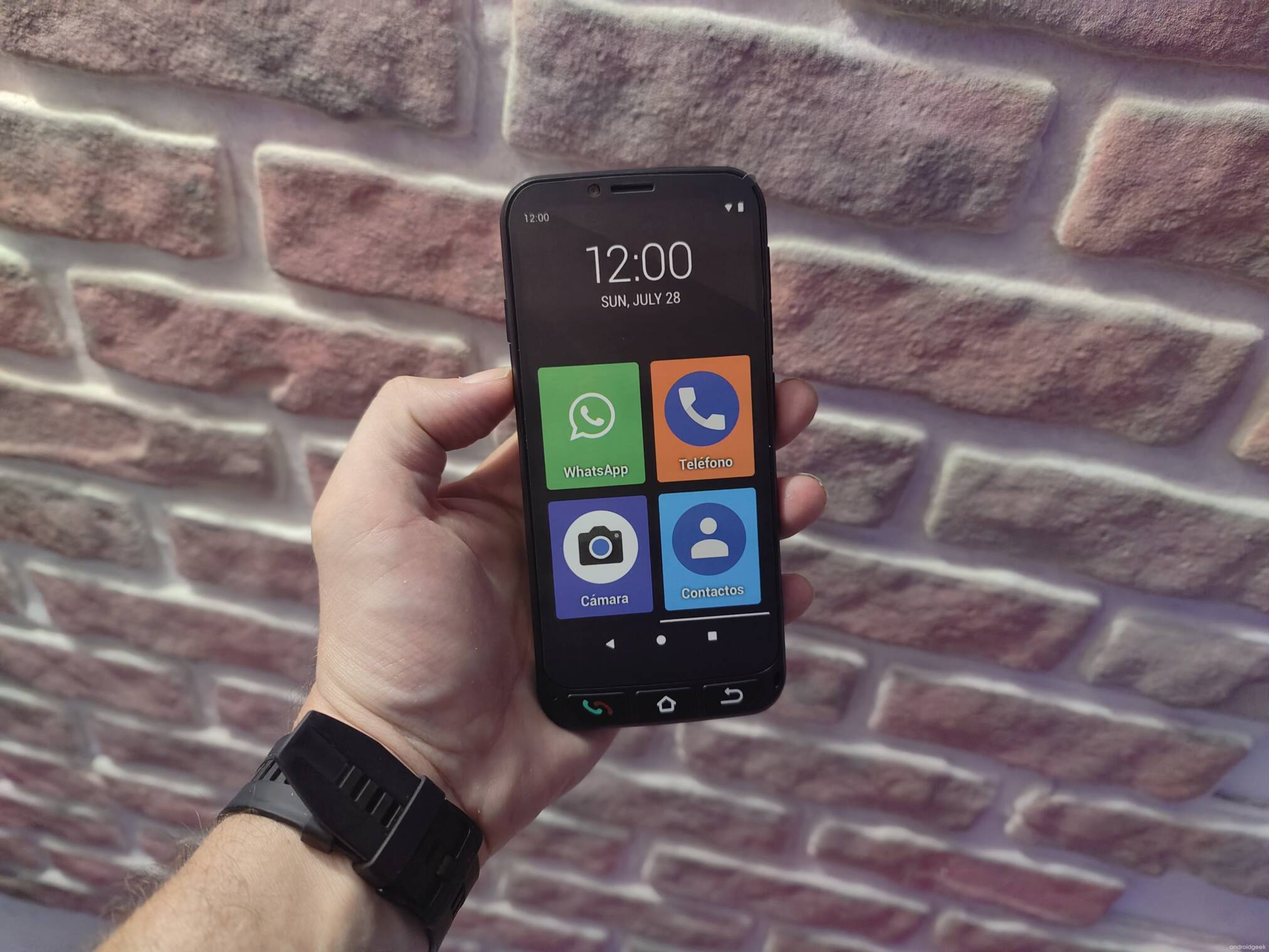 Análise SPC Zeus 4G Pro: testámos o novo smartphone para seniores da SPC 19