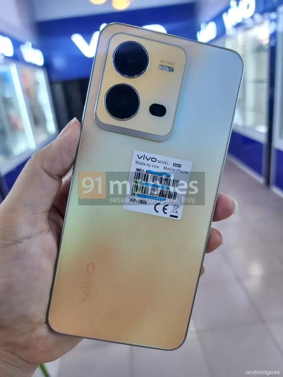 Vivo V25 e V25e vistos em imagens reais na variante Global 14