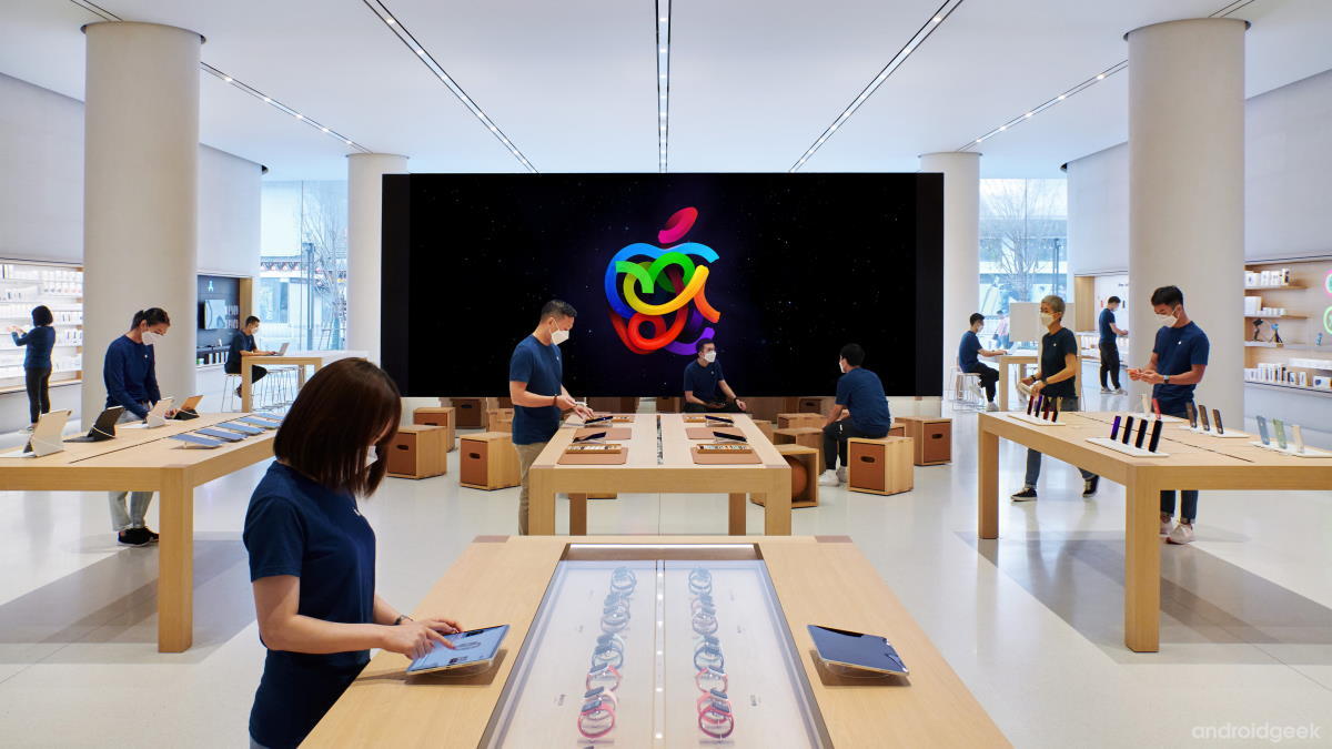 Apple começa a contratar para expandir as suas lojas na Malásia 1