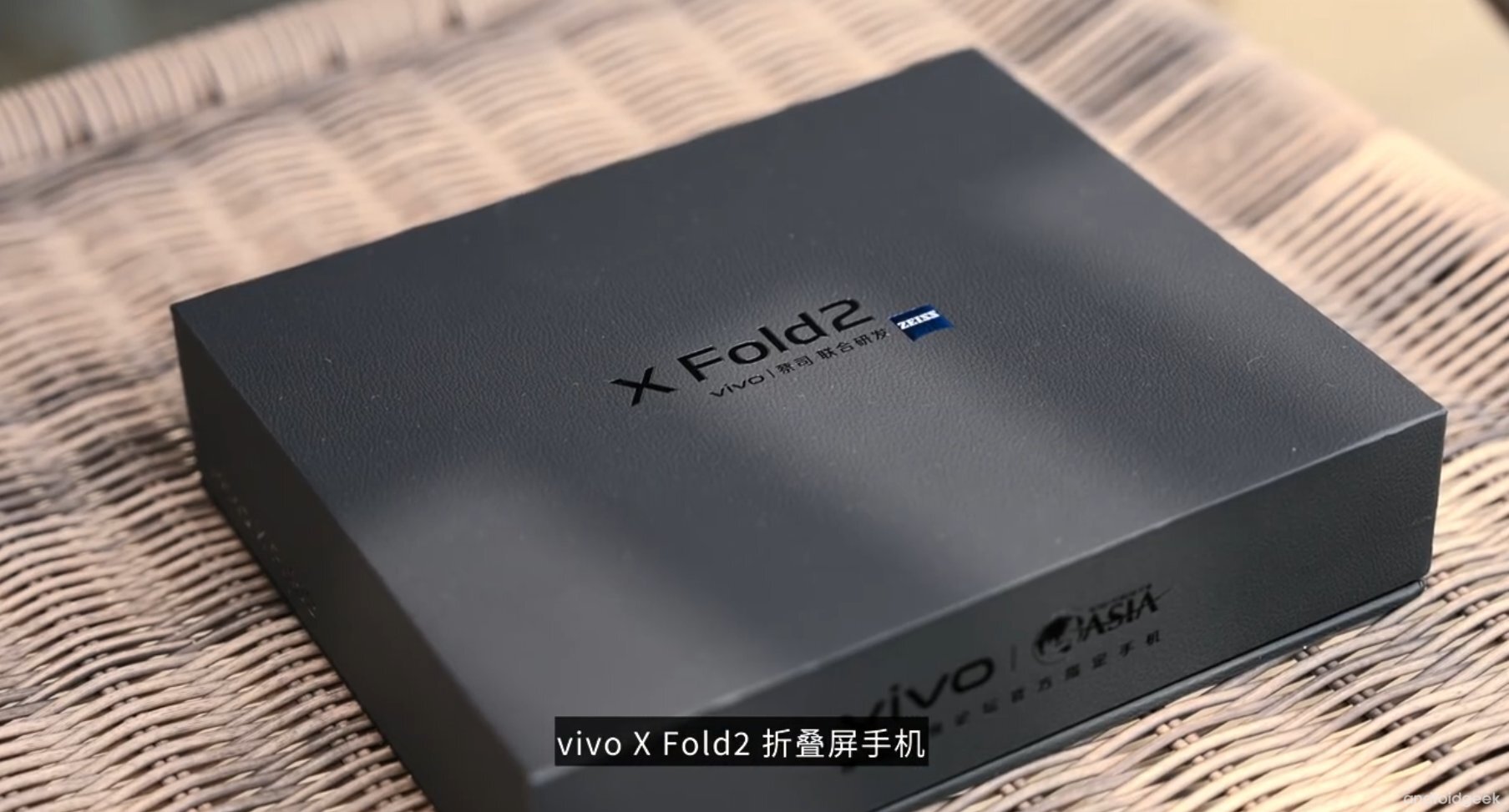 Vivo X Fold 2 foi totalmente revelado em video unboxing, antes do seu lançamento 5