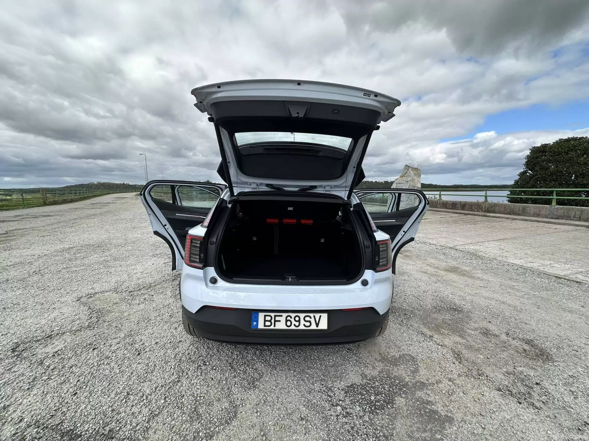 Ensaio Volvo EX30 - O veículo elétrico que causa inveja aos rivais 14