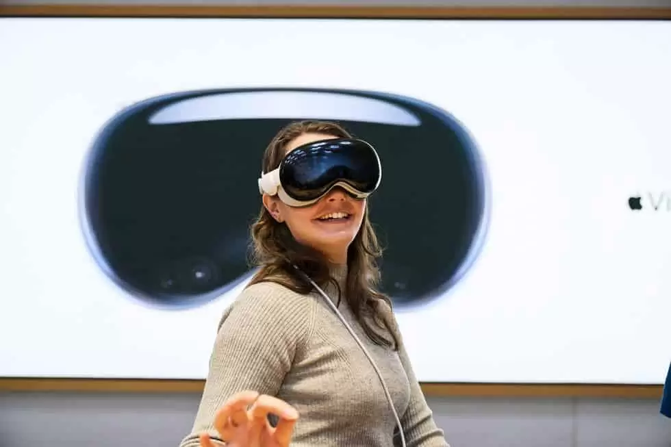 Nova geração do Vision Pro da Apple chega a Portugal e outros mercados 1