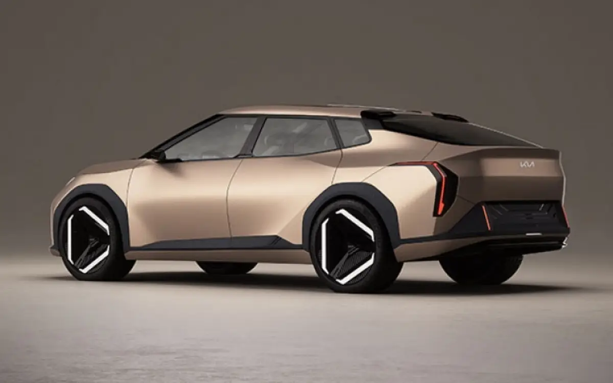 Kia EV4 sedan visto pela primeira vez: o novo conceito em ação! 11