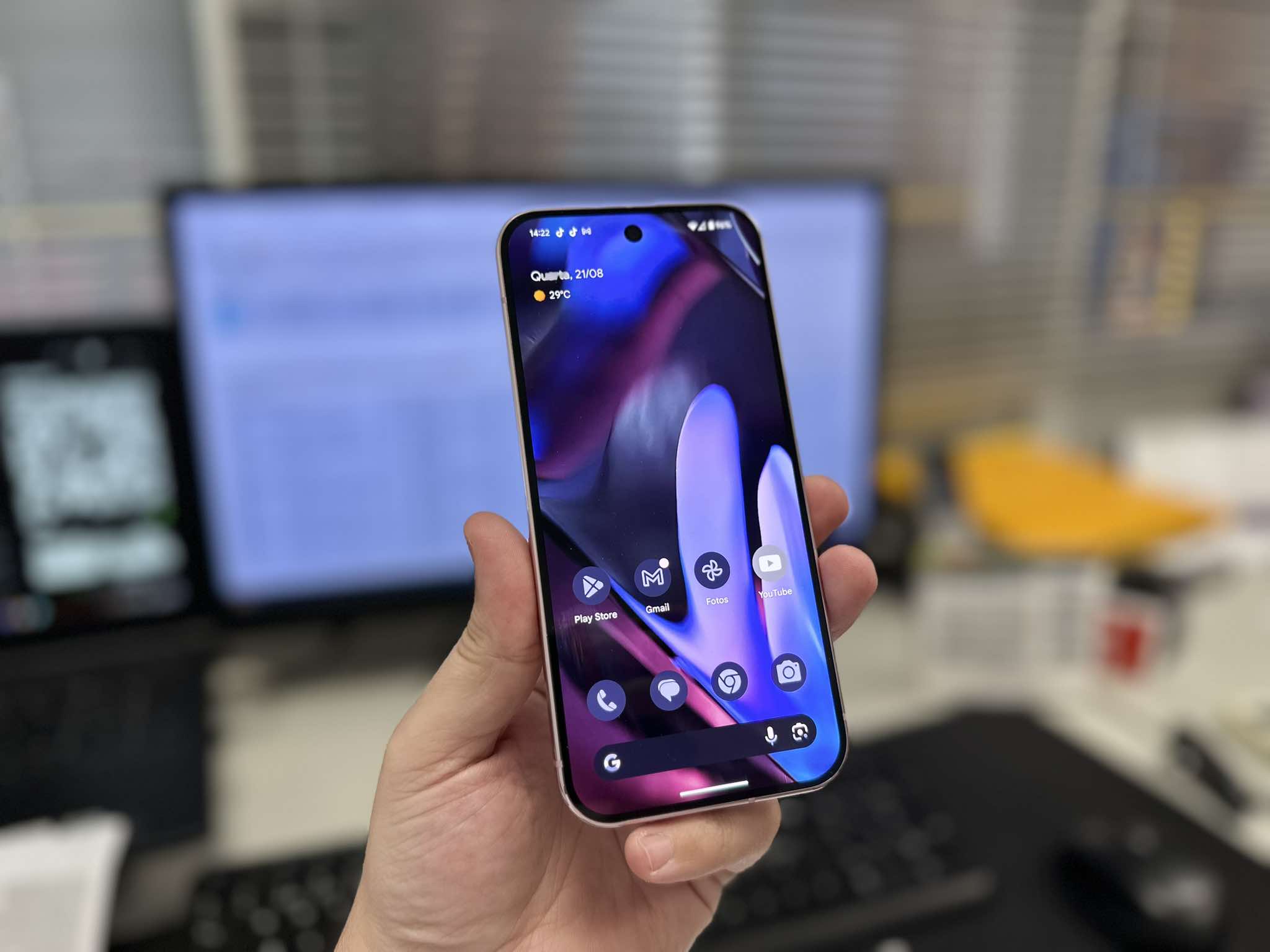 Primeiras Impressões do Google Pixel 9 Pro: Compacto mas Poderoso! 15