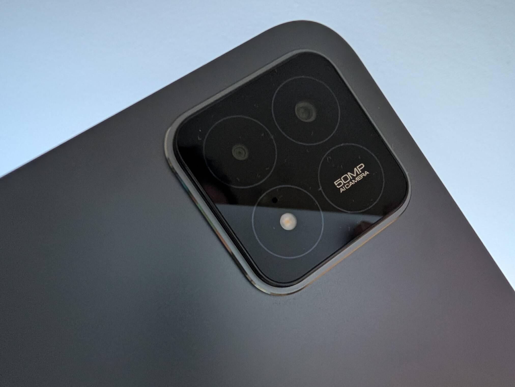 Análise Xiaomi Pad 6S Pro: Tablet Versátil de 12,4 Polegadas com Especificações Impressionantes 9