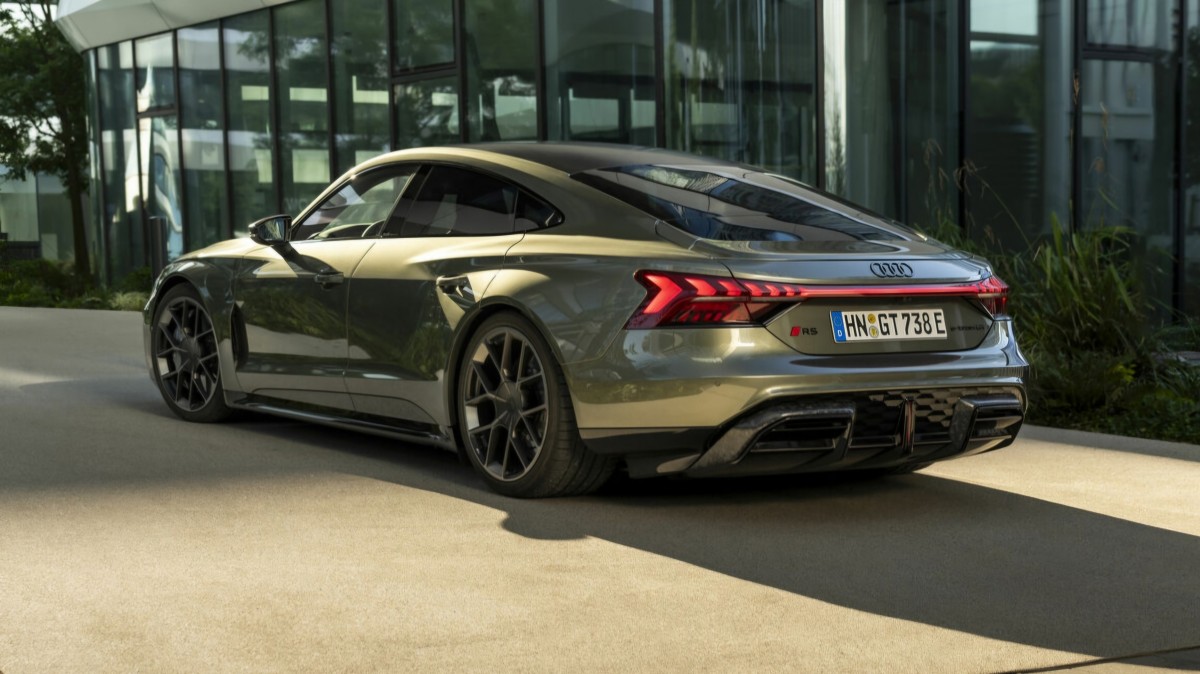 Audi RS e-tron GT Performance - um foguete elétrico de €160 mil