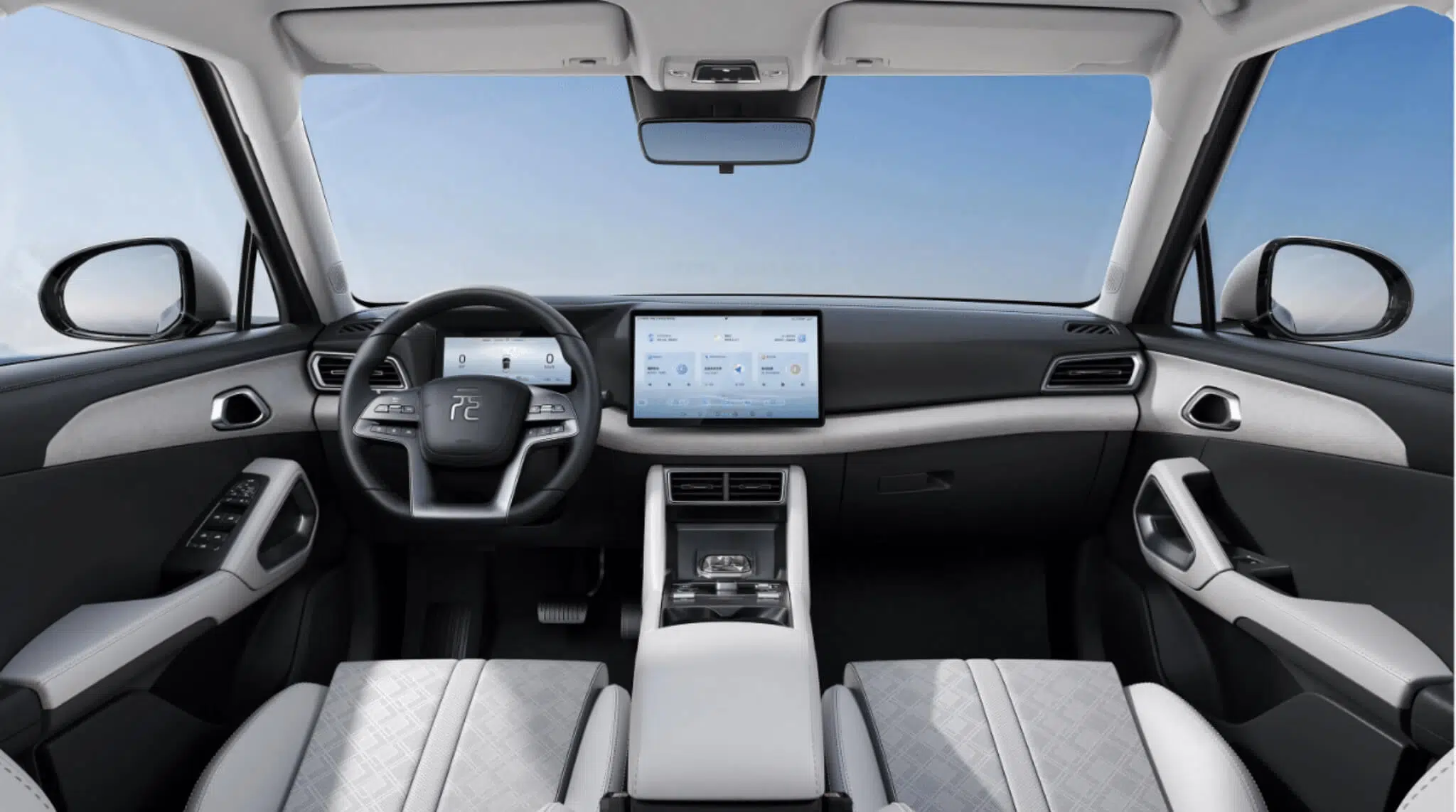 Metade europeu metade chinês. Todos os detalhes do BYD Atto 2
