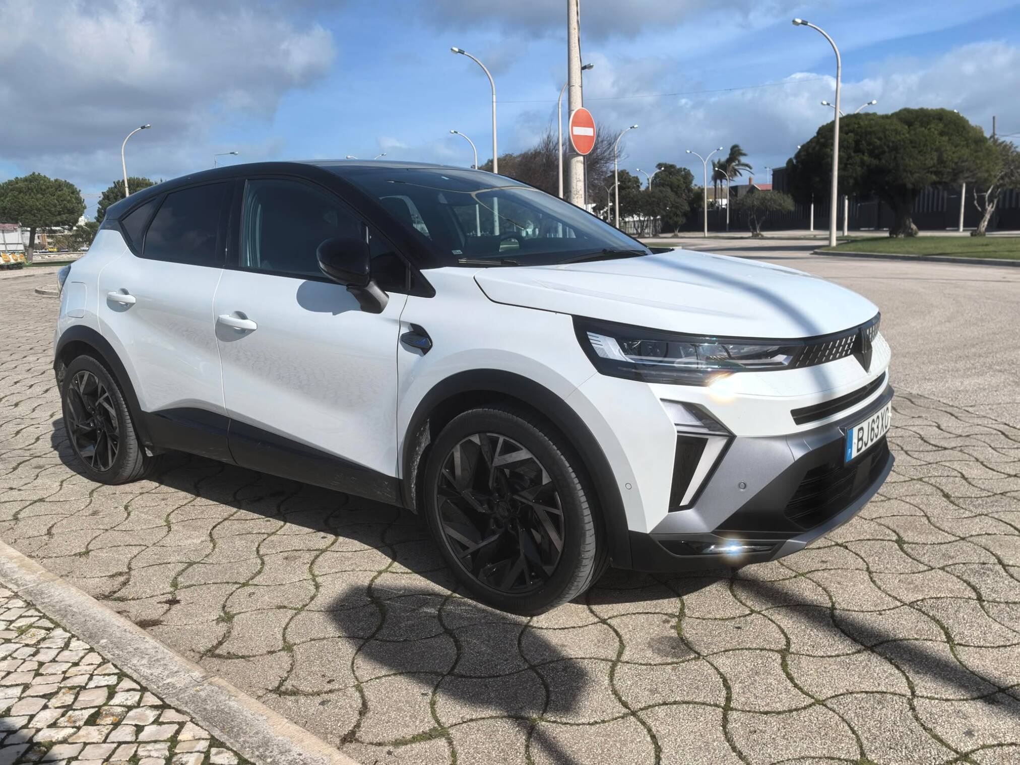 Ensaio: Renault Captur Esprit Alpine E-Tech Full Hybrid 145 CV 1