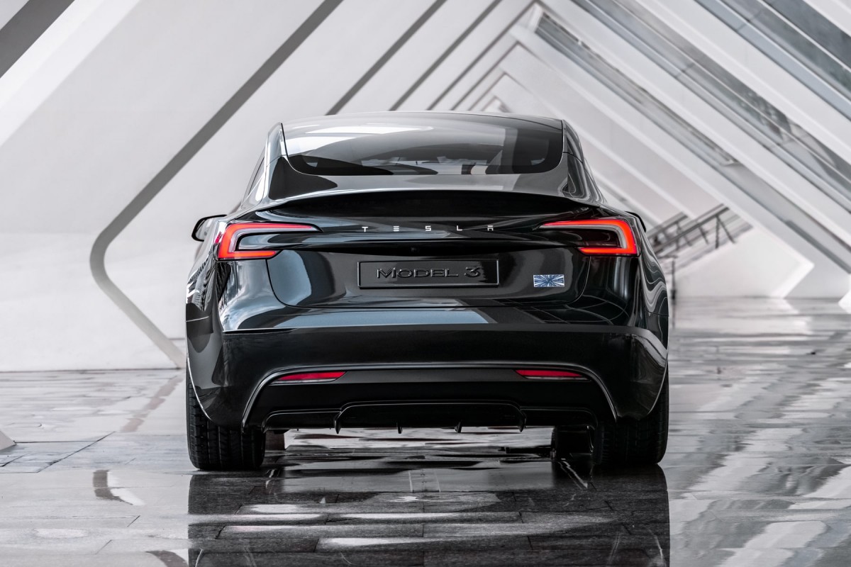 Vendas europeias da Tesla caem em meio à transição do Model Y e controvérsia política