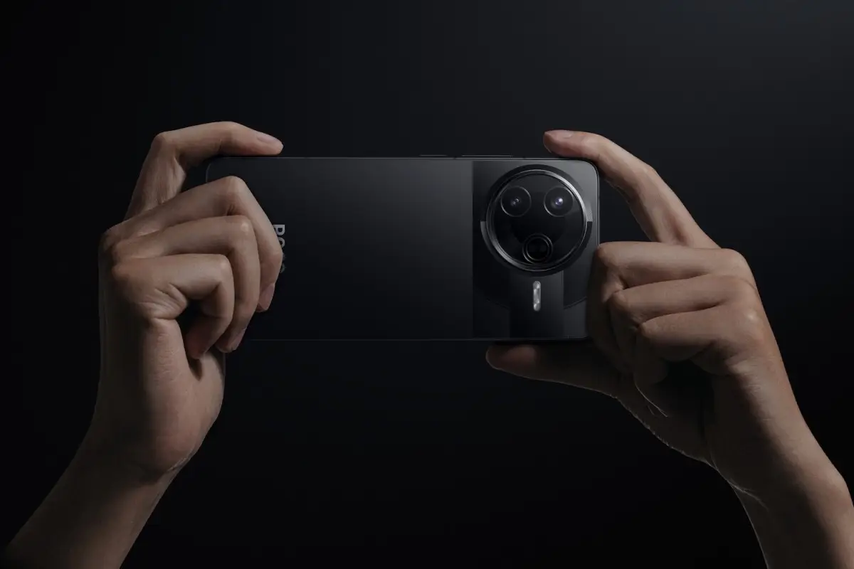 Poco F7 Pro debuts with Snapdragon 8 Gen 3 and 6,000 mAh battery