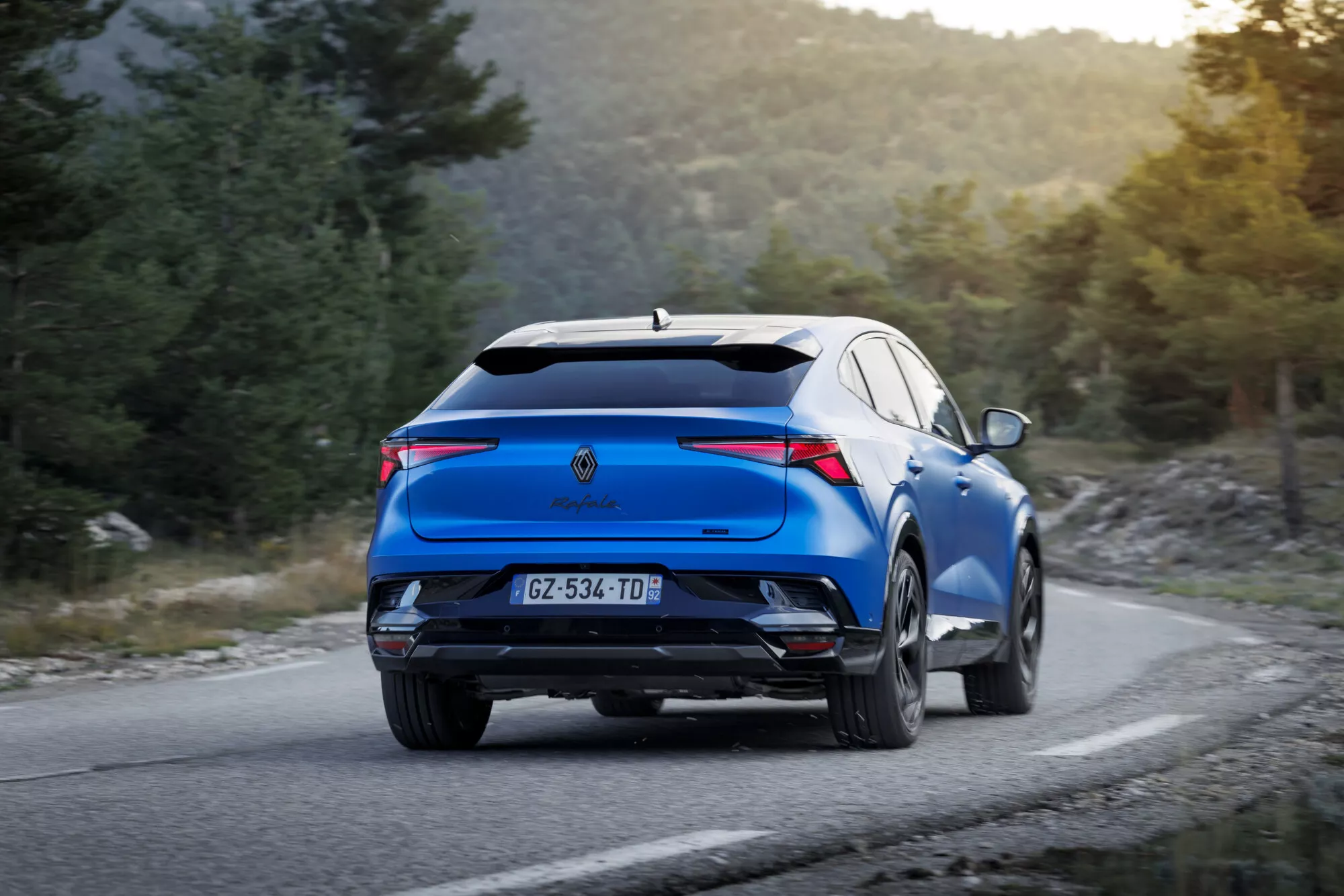 renault apresentou o novo rafale e tech 4x4 300 cv plug in hybrid androidgeek 3