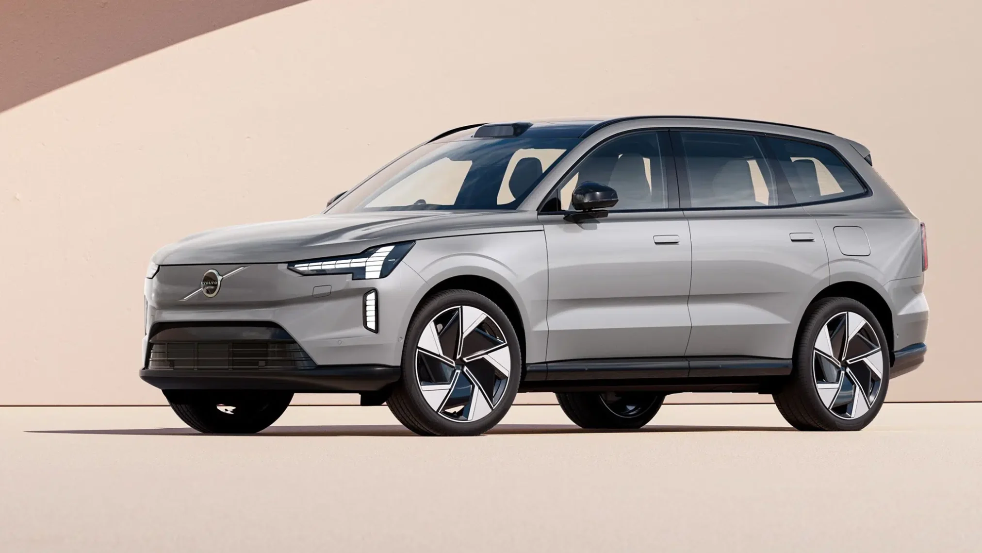 Volvo EX90 com arquitetura de 800V e plataforma Nvidia Orin está no horizonte 1