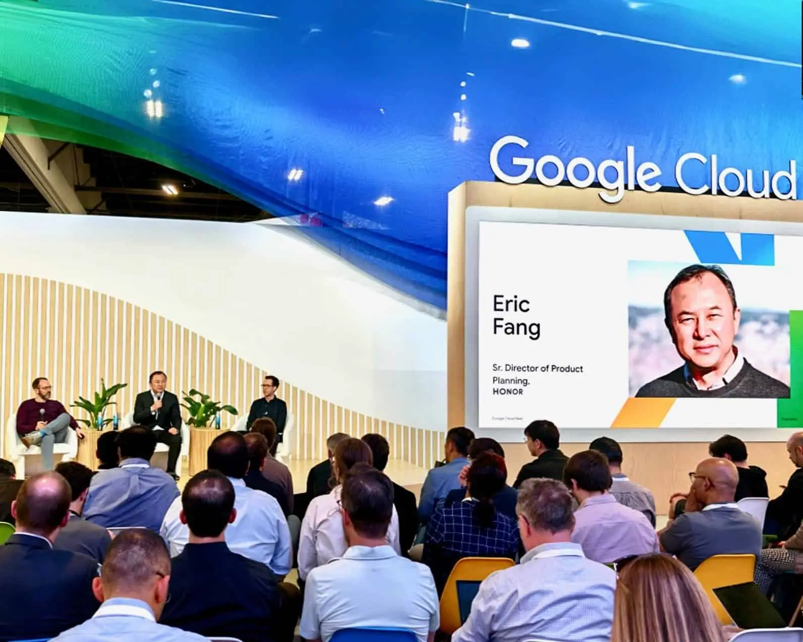 Honor quer redefinir a fotografia móvel: três anos para o topo 7 1 honor e google cloud revelam recursos de ia de proxima geracao na cloud next 2025