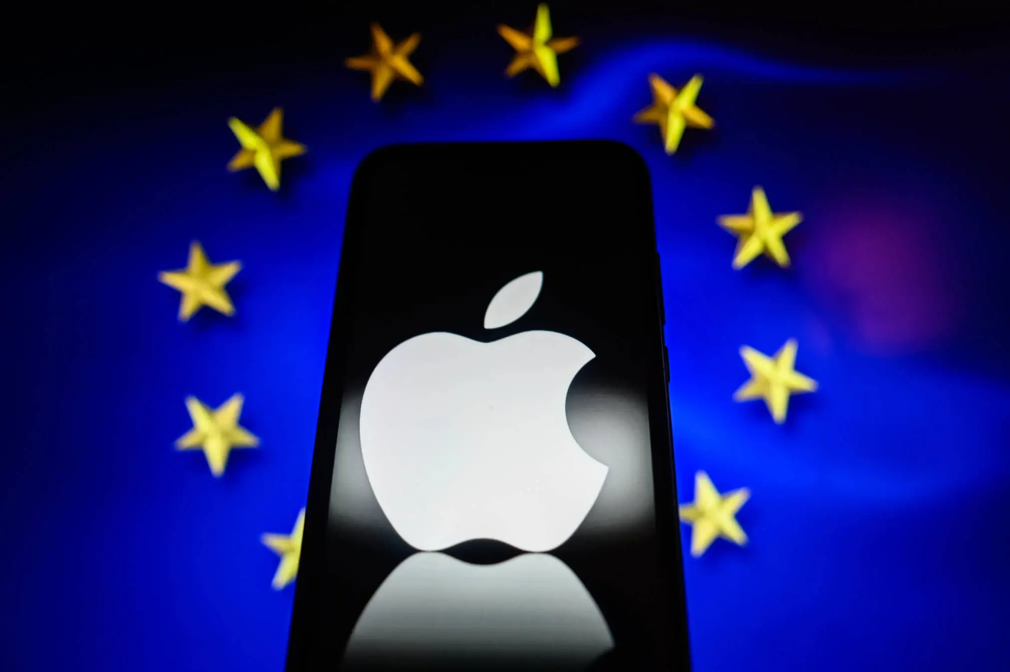 Apple Enfrenta a União Europeia: A Multa de 500 Milhões de Euros e o Futuro dos Mercados Digitais 4