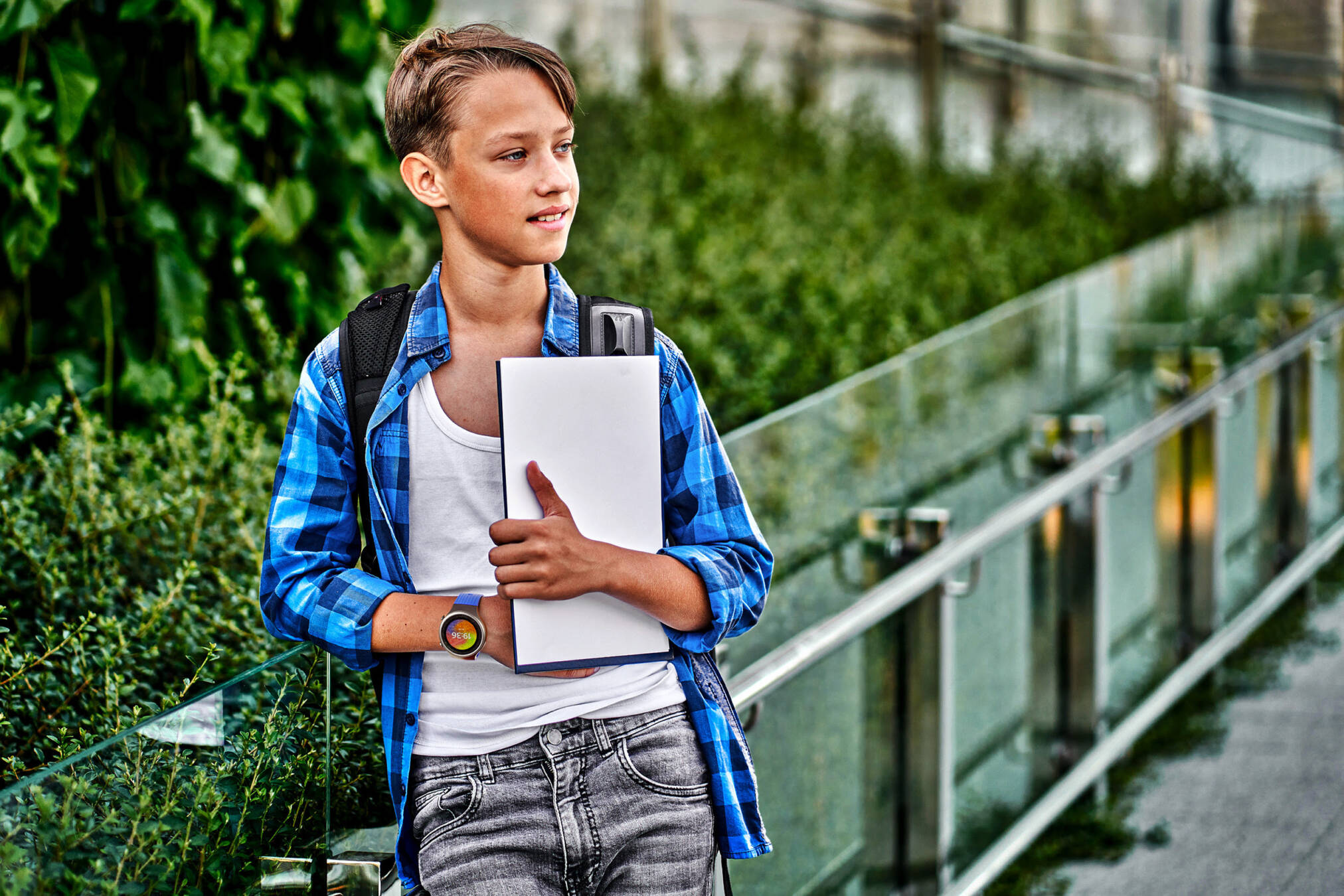 procura um dispositivo para introduzir os teus filhos a tecnologia neste regresso as aulas 5 razoes pelas quais este gadget da spc e a melhor opcao androidgeek