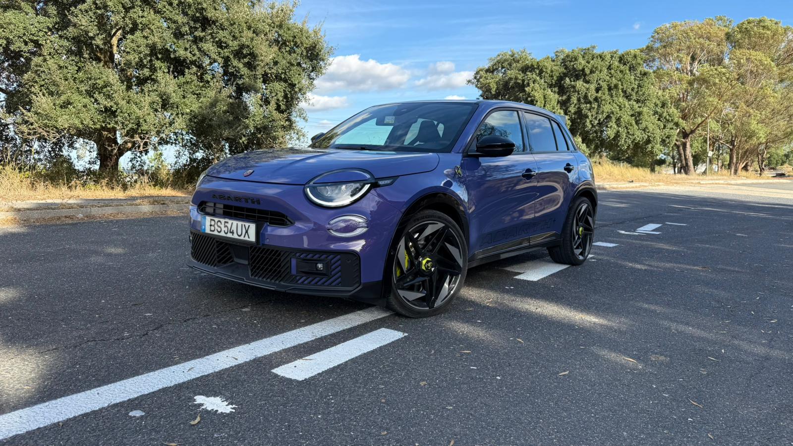 ensaio abarth 600e scorpionissima o escorpiao eletrico picou me androidgeek 2