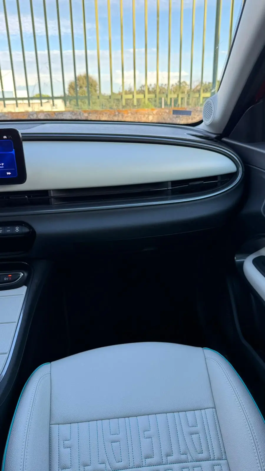 06105e14-d2c6-4cdc-a867-1e2524f01b27