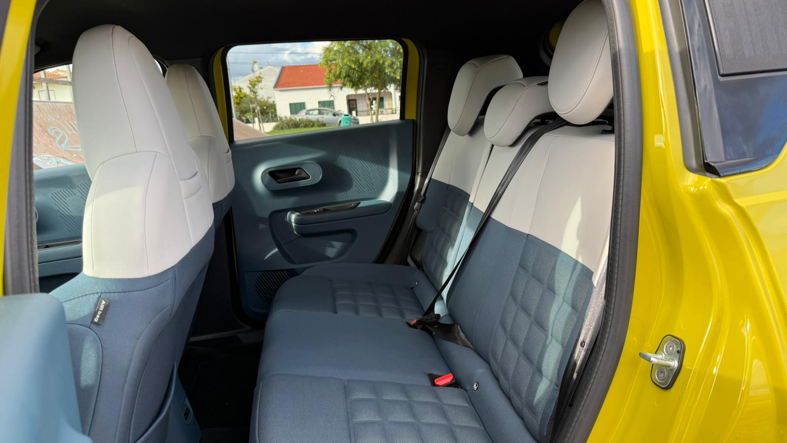 04db3692-b6fc-49e0-bc35-033dfc84373e