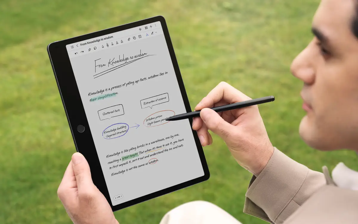 TCL Note A1 NxtPaper: O bloco de notas digital que quer reformar o
