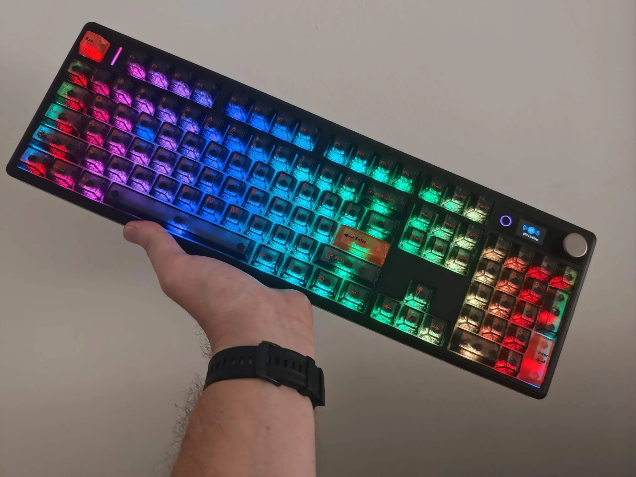 Análise EPOMAKER TH108 V2 PRO: grande, confortável e feito para trabalhar a sério