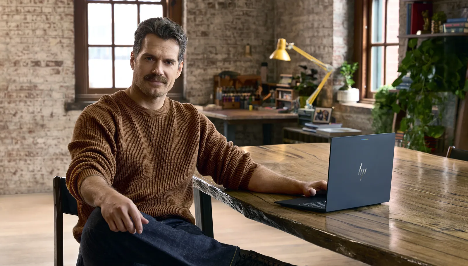 Henry Cavill vai criar um videojogo com o Googlebook