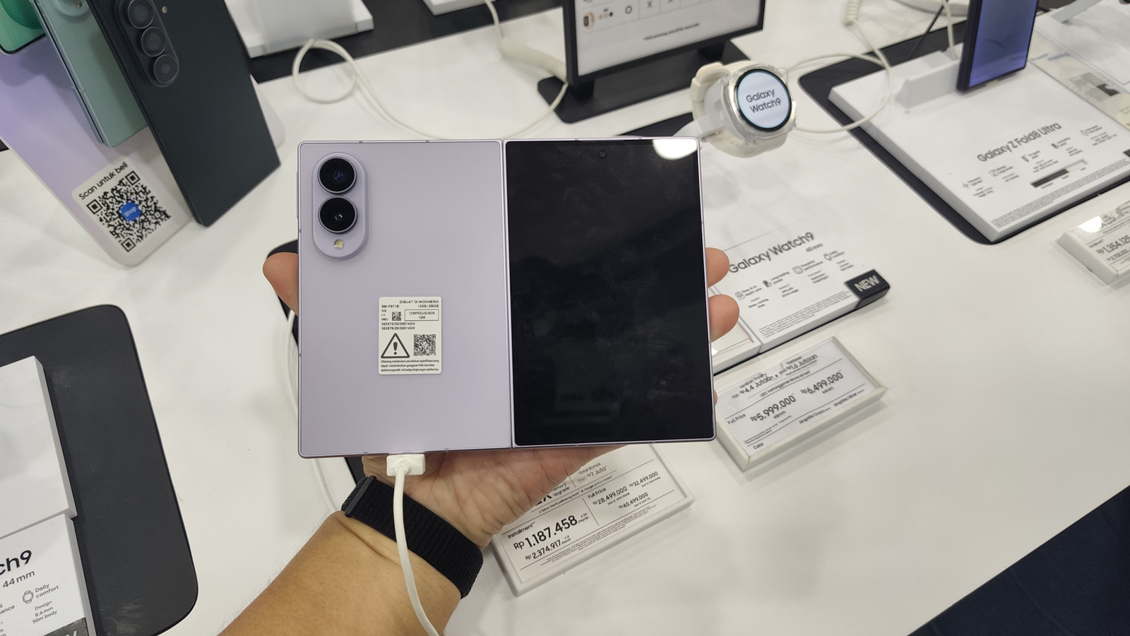 DeX no ecrã interior do Galaxy Z Fold 8: o truque que dispensa monitor