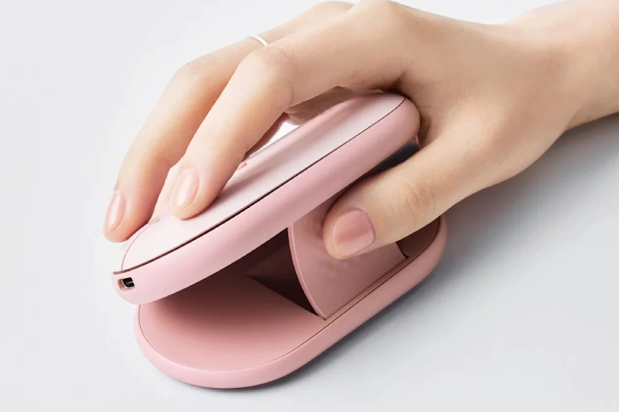 Logitech Pebble Up: o rato fino que ganha altura quando precisas